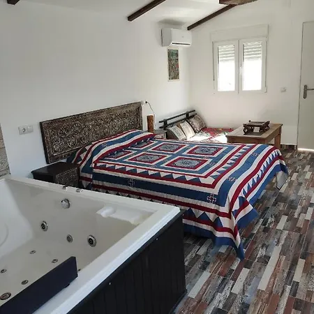 Villa Bali Con Jacuzzi Climatizado Y Piscina Climatizada Con Jacuzzi *