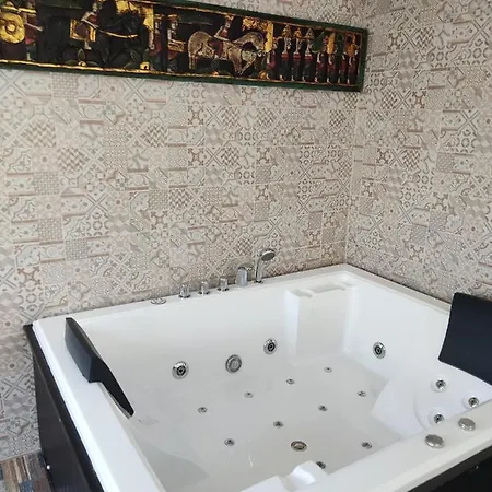 Bali Con Jacuzzi Climatizado Y Piscina Climatizada Con Jacuzzi Villa Chiclana de la Frontera